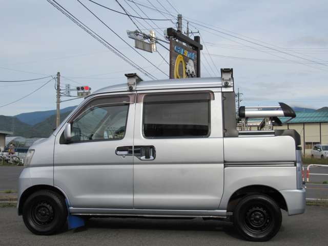 Daihatsu Hijet Deck Van 10