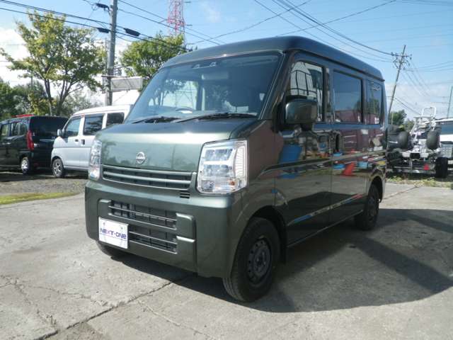 Nissan NV100 Clipper 3