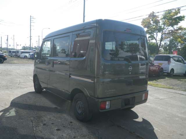 Nissan NV100 Clipper 4