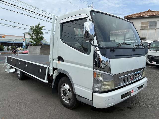 Mitsubishi Fuso Canter 11
