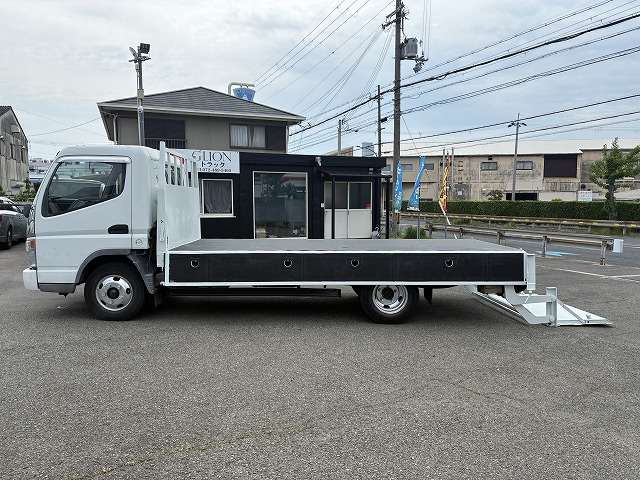 Mitsubishi Fuso Canter 12