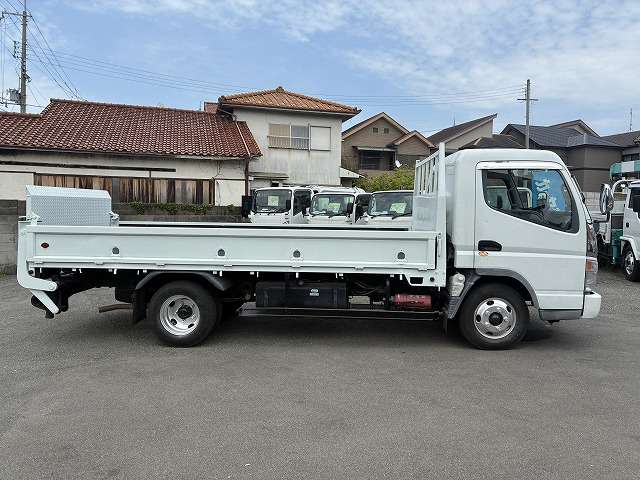 Mitsubishi Fuso Canter 6