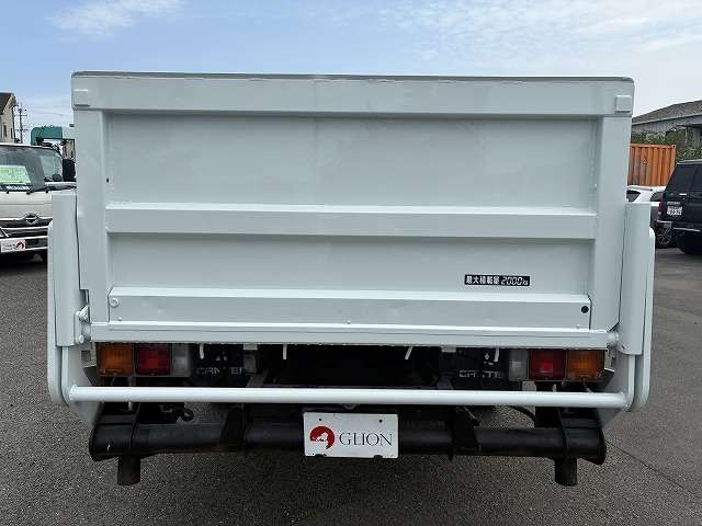 Mitsubishi Fuso Canter 8