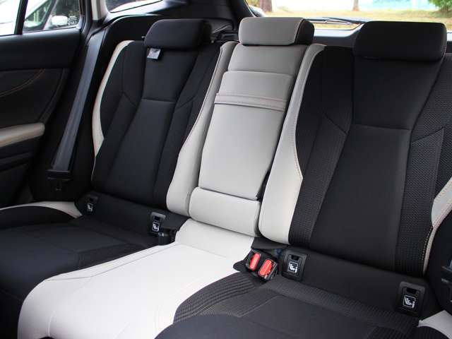 Subaru Levorg Layback 10