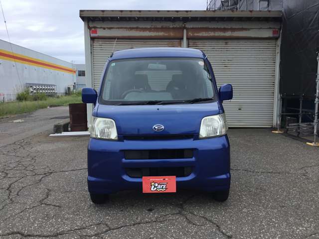 Daihatsu Hijet Cargo 3