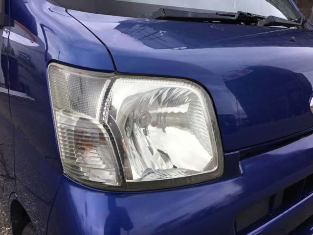 Daihatsu Hijet Cargo 9