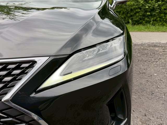 Lexus RX 7