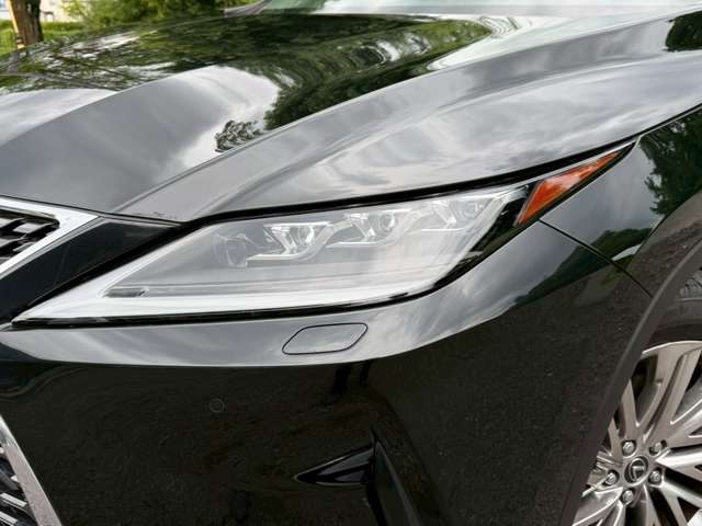 Lexus RX 8