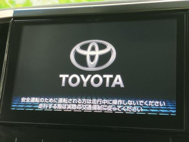 Toyota Alphard 4