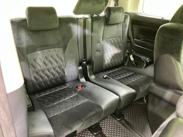 Toyota Alphard 8