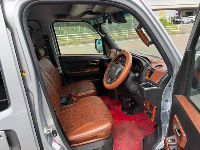 Daihatsu Atrai 12