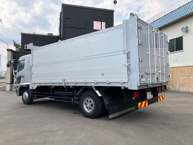 Hino Ranger Pro 4