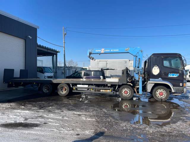 Mitsubishi Fuso Super Great 4