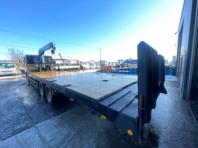Mitsubishi Fuso Super Great 7