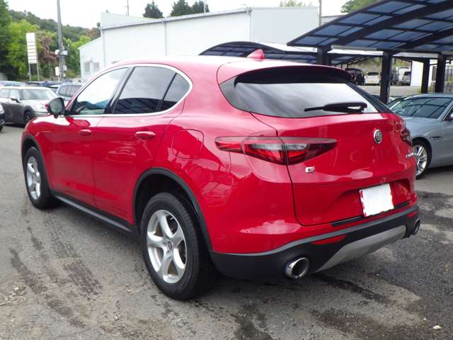 Alfa Romeo Stelvio 11