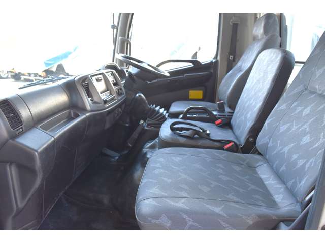 Hino Ranger 12