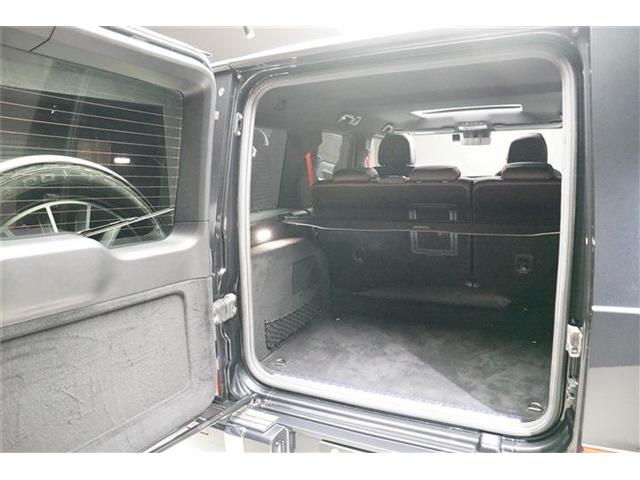Mercedes-Benz G-Class 11