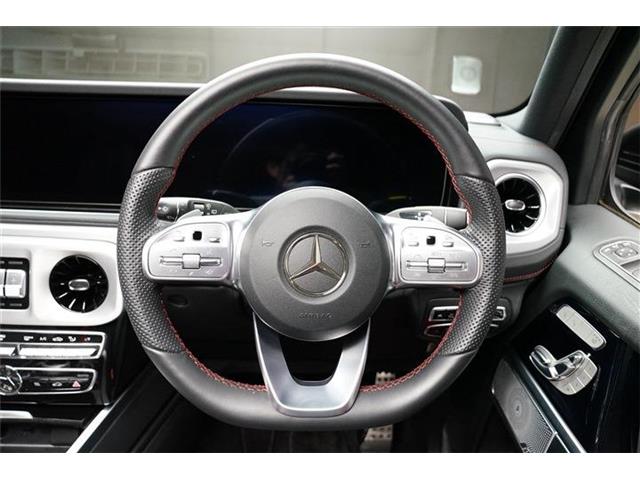 Mercedes-Benz G-Class 12