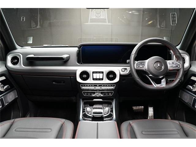 Mercedes-Benz G-Class 4