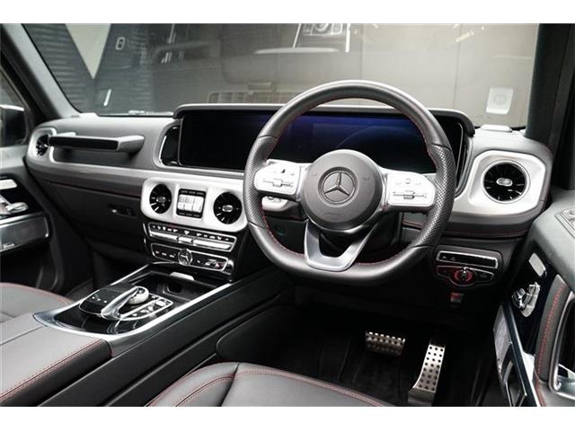 Mercedes-Benz G-Class 9