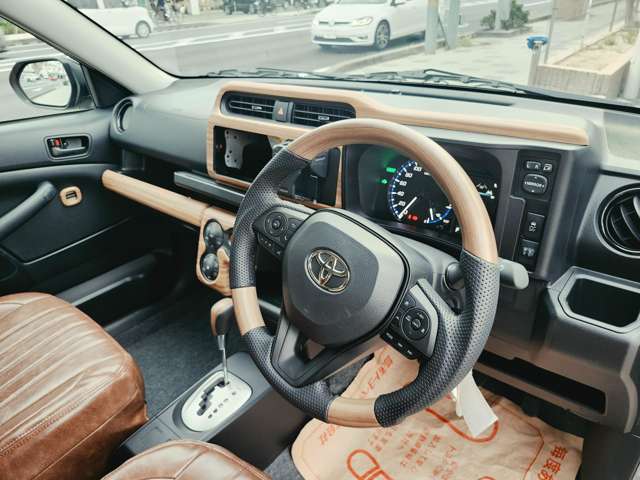 Toyota Probox Van 3