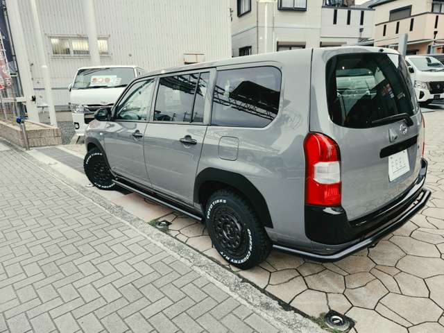 Toyota Probox Van 7
