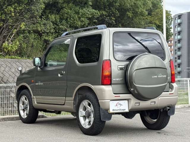 Suzuki Jimny 5