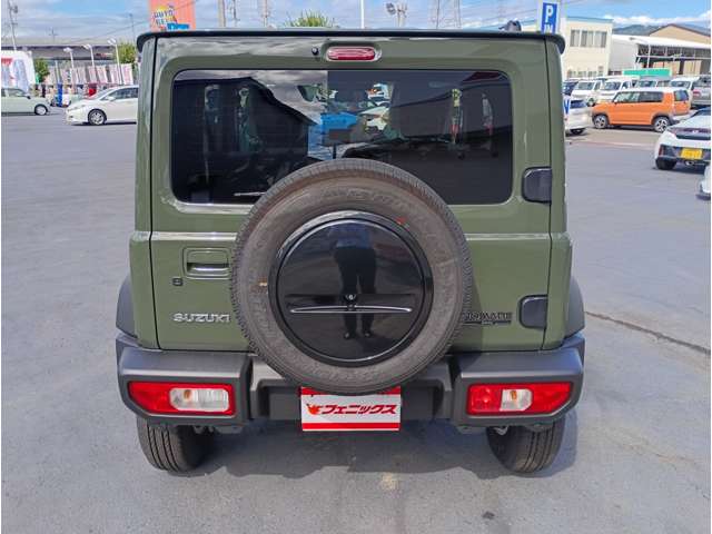 Suzuki Jimny Nomade 8