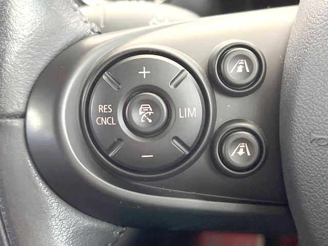 MINI Crossover 4