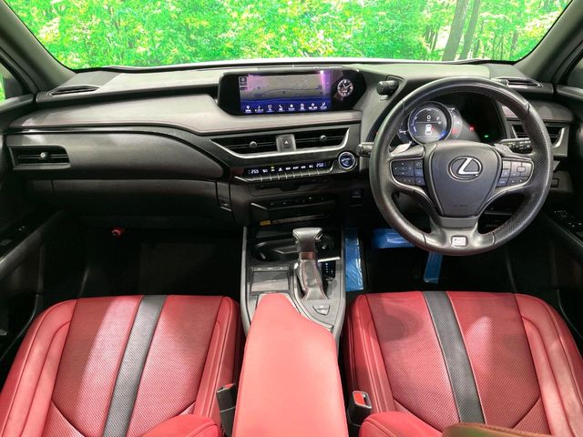 Lexus UX 2