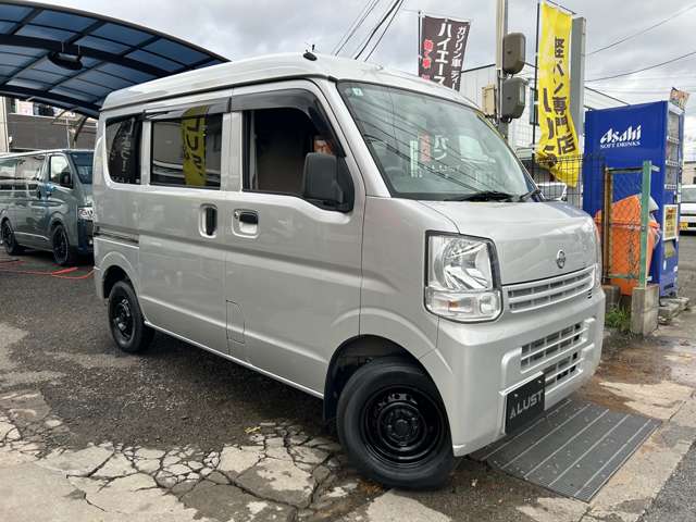 Nissan NV100 Clipper 3
