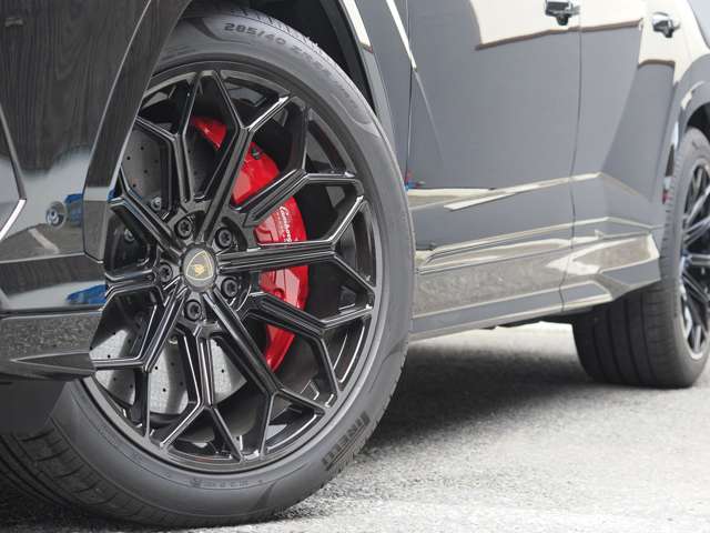 Lamborghini ウルス 12