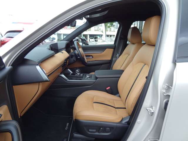 Mazda CX-60 8