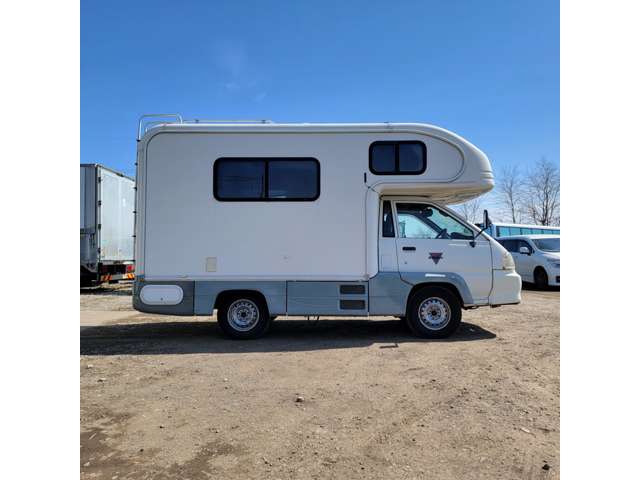 Toyota Light Ace Truck 12