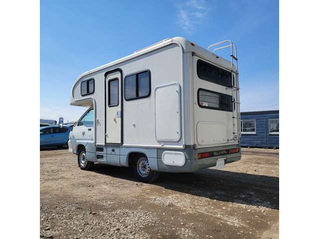 Toyota Light Ace Truck 9