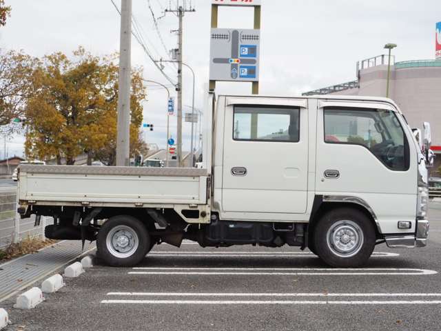 Isuzu Elf 11