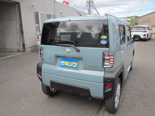 Daihatsu Taft 5