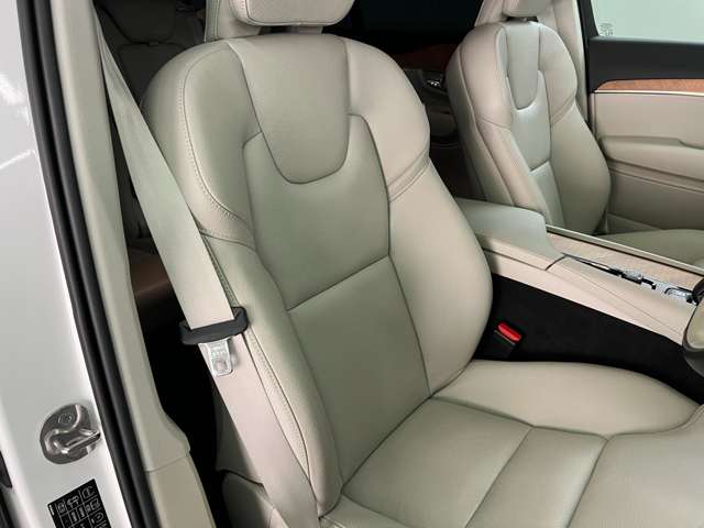 Volvo XC90 9