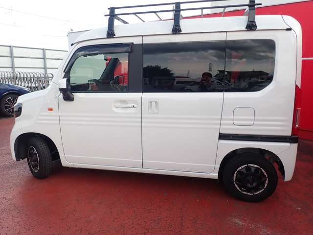 Honda N-VAN 8