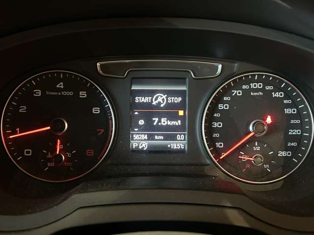 Audi Q3 12