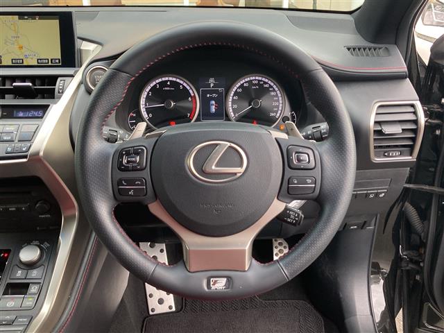 Lexus NX 9