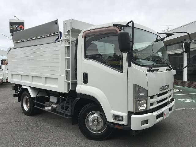 Isuzu Forward 3