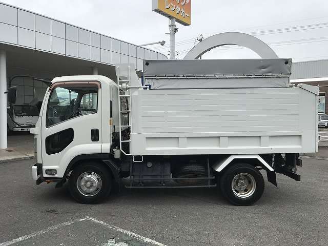 Isuzu Forward 4