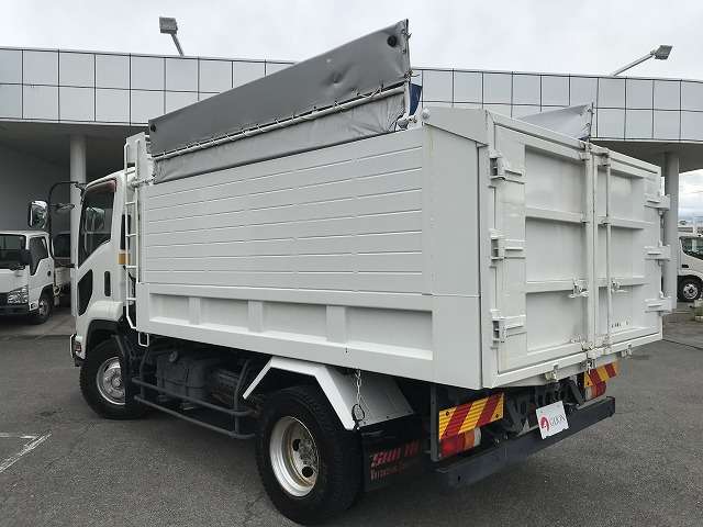 Isuzu Forward 6