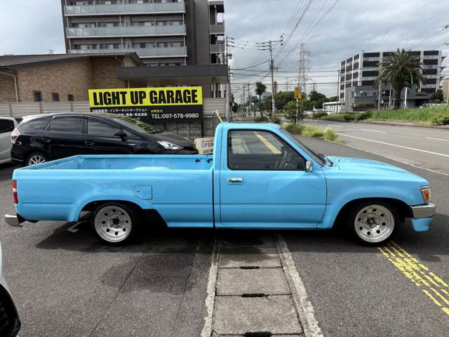 Toyota Hilux 5