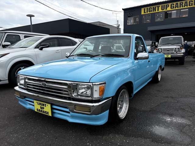 Toyota Hilux 7