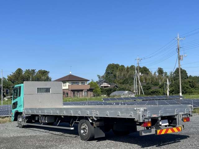 UD Trucks Condor 7