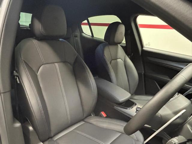 Alfa Romeo Stelvio 11