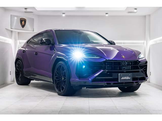 Lamborghini ウルス 4
