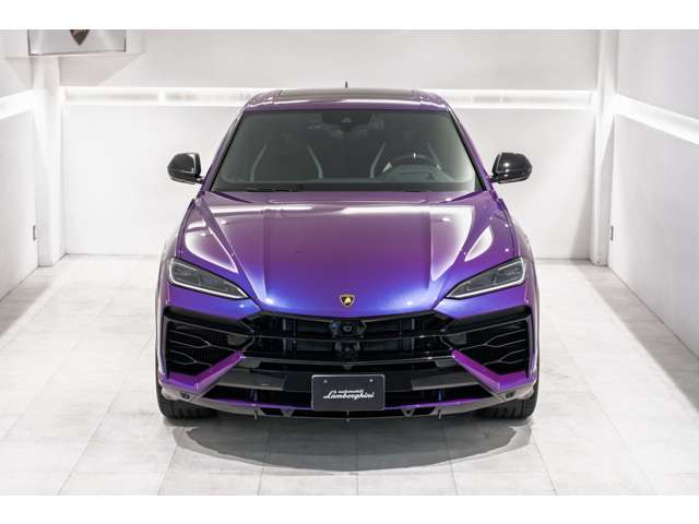 Lamborghini ウルス 8